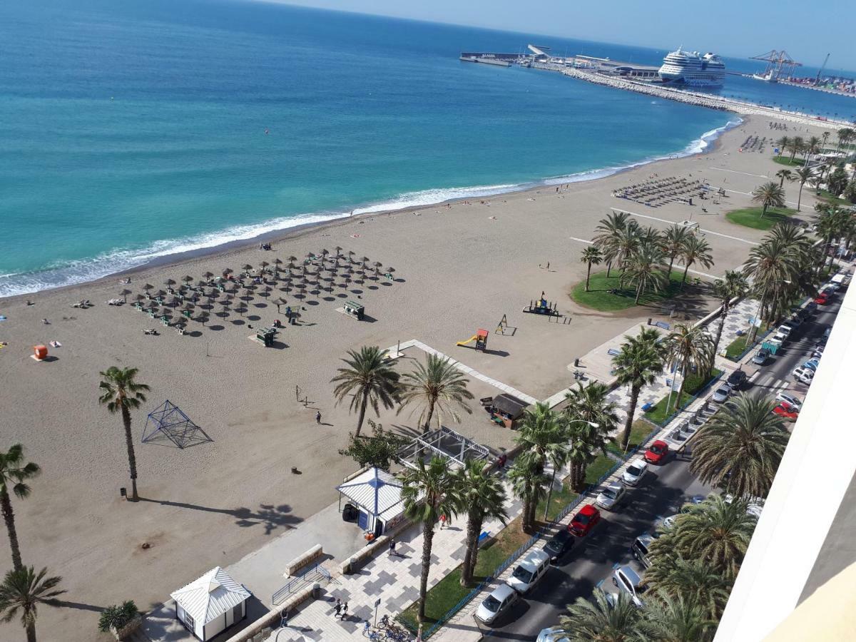 Primera Linea De Playa 4 Málaga Kültér fotó